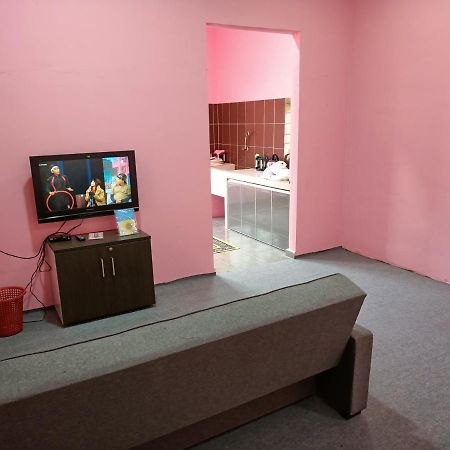 Homestay Machang Sentral Macang Екстериор снимка