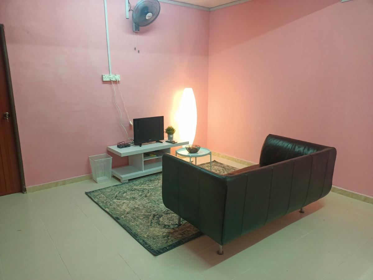 Homestay Machang Sentral Macang Екстериор снимка