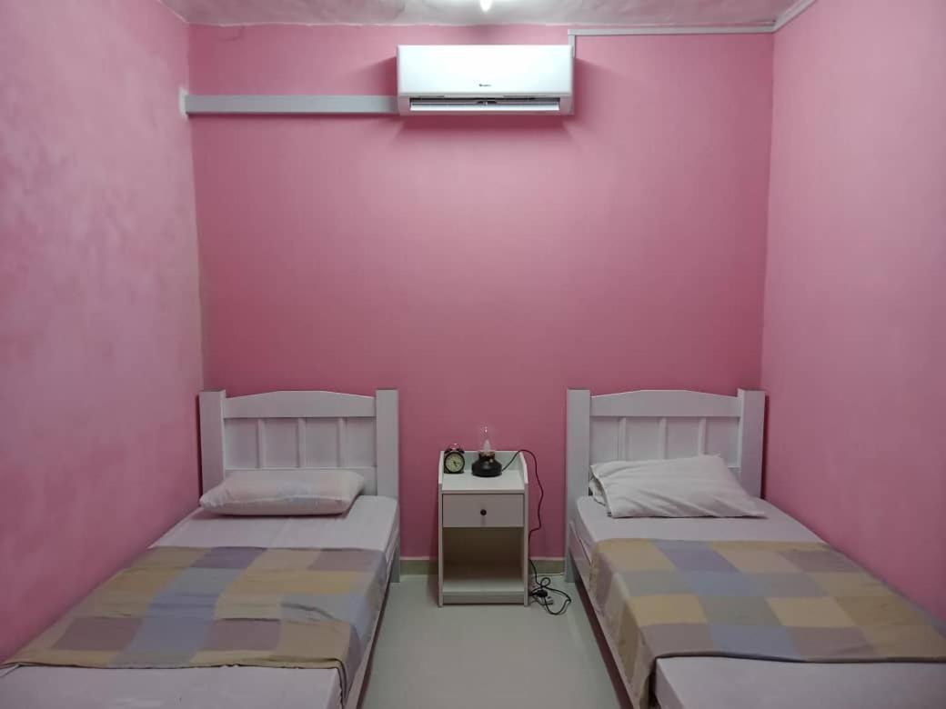 Homestay Machang Sentral Macang Екстериор снимка