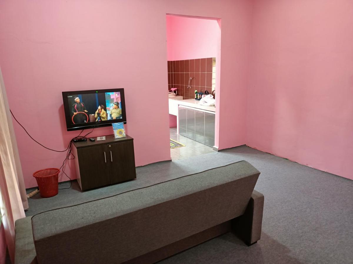 Homestay Machang Sentral Macang Екстериор снимка