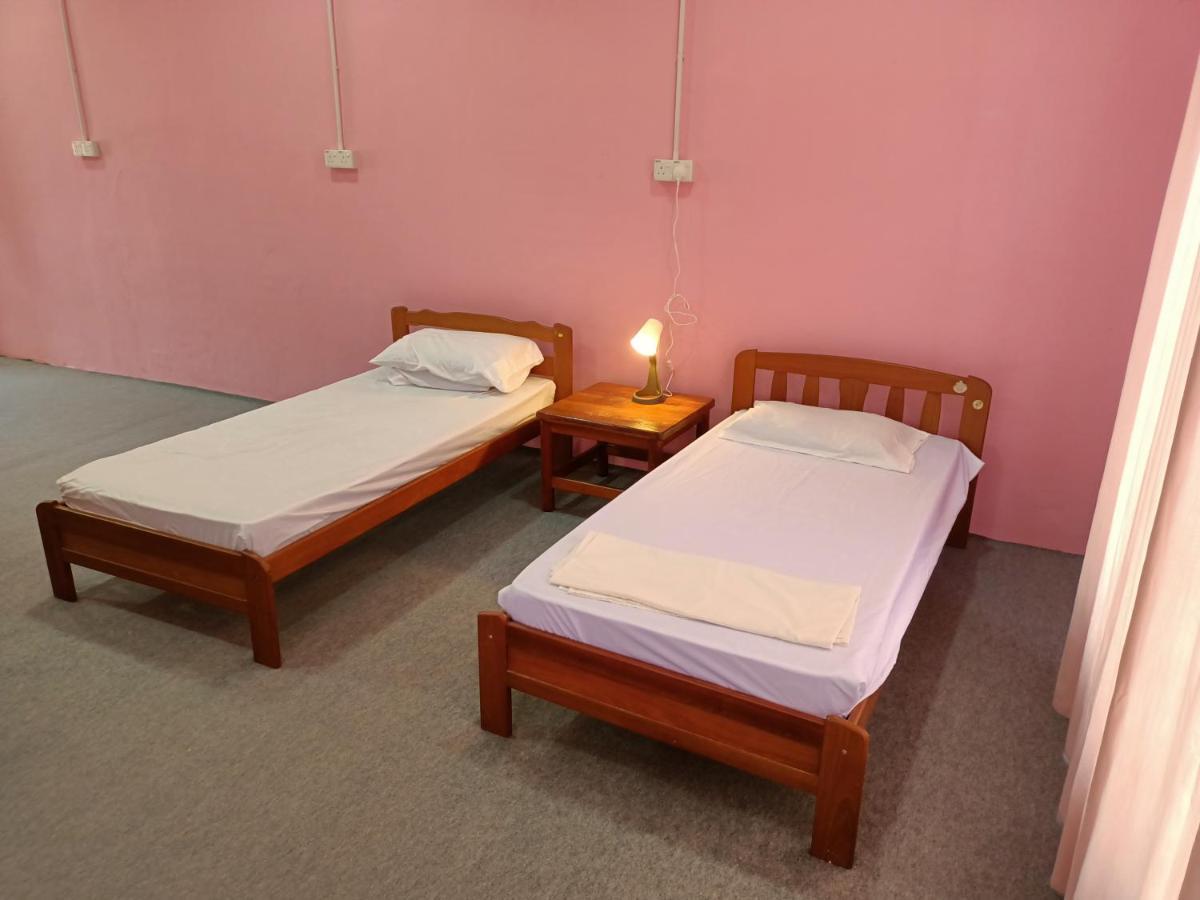 Homestay Machang Sentral Macang Екстериор снимка