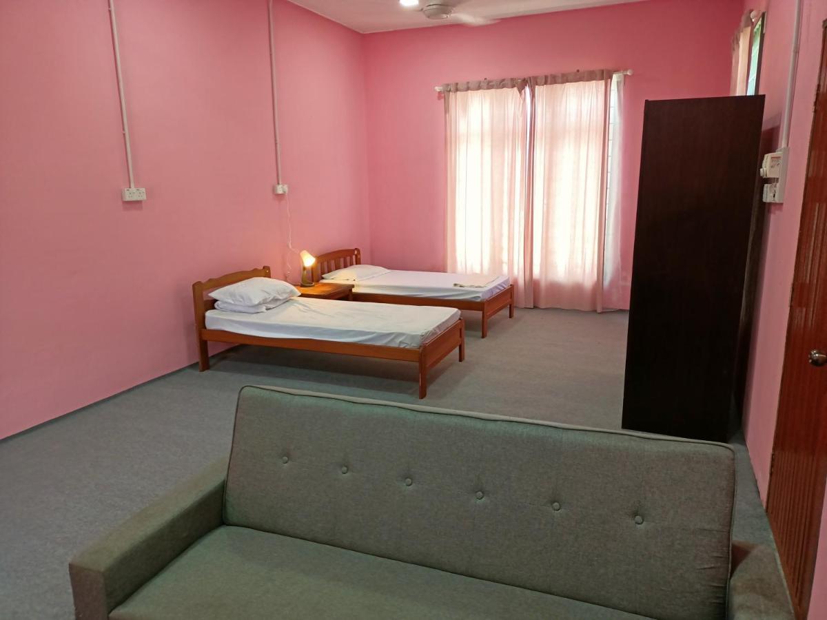 Homestay Machang Sentral Macang Екстериор снимка